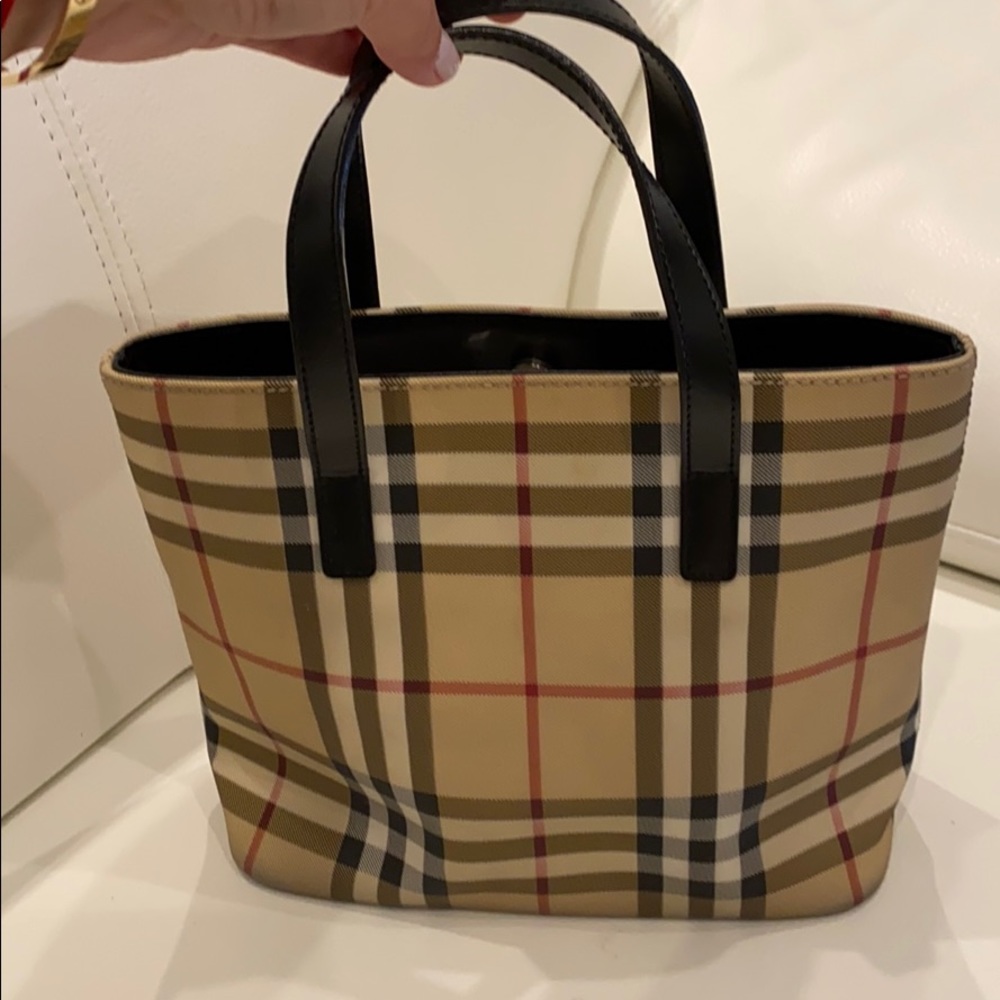 Burberry bucket bag 90’s